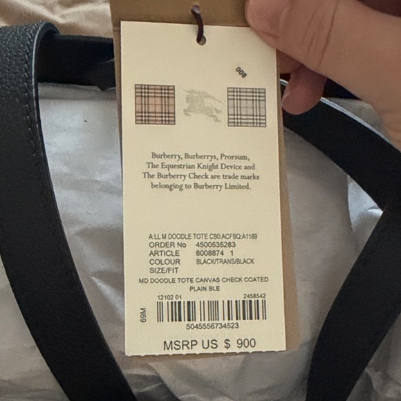 Burberry Black and Cream Plaid Tote Bag “Doodle tote” REVERSIBLE 🔄 - Picture 2 of 6